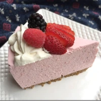 Sugar-Free Strawberry Cheesecake